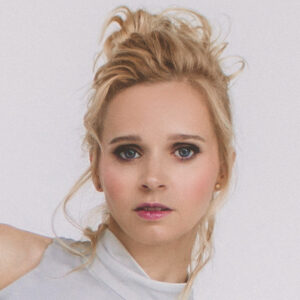 JaValiantsina von Förster - Fashion Model Artist Actress webdeveloper