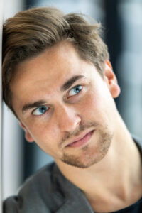 Jim Förster - Show Artist Actor und Akrobatik Trainer Stuntman