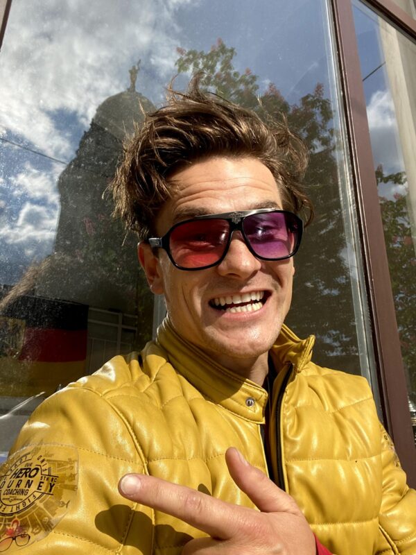 BERLINEON Eyewear stereo color effect glasses made in berlin