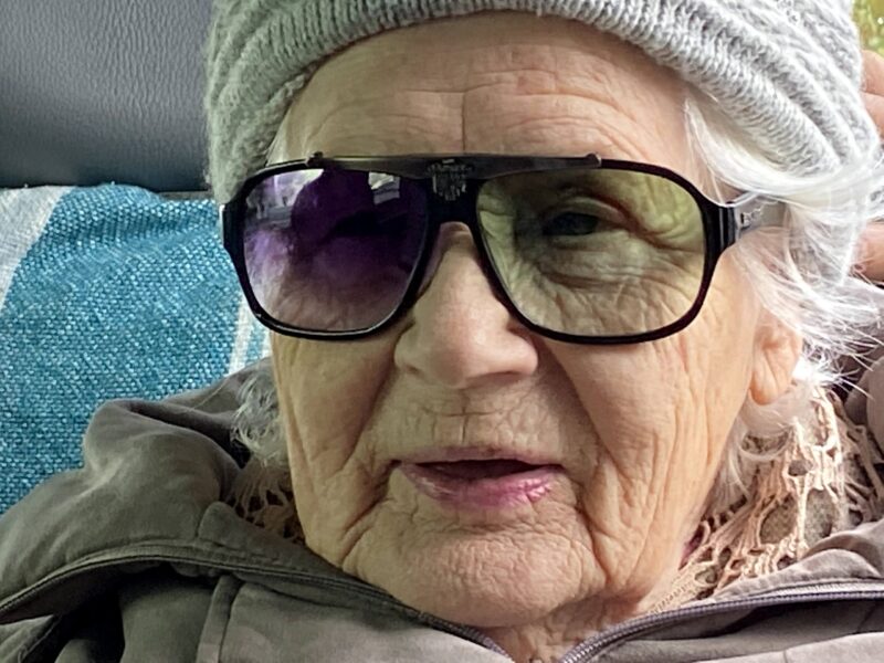 BERLINEON Eyewear stereo color effect glasses made in berlin